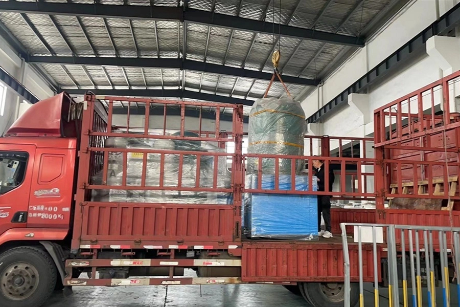 Levering af nitrogengenerator til oliefelt