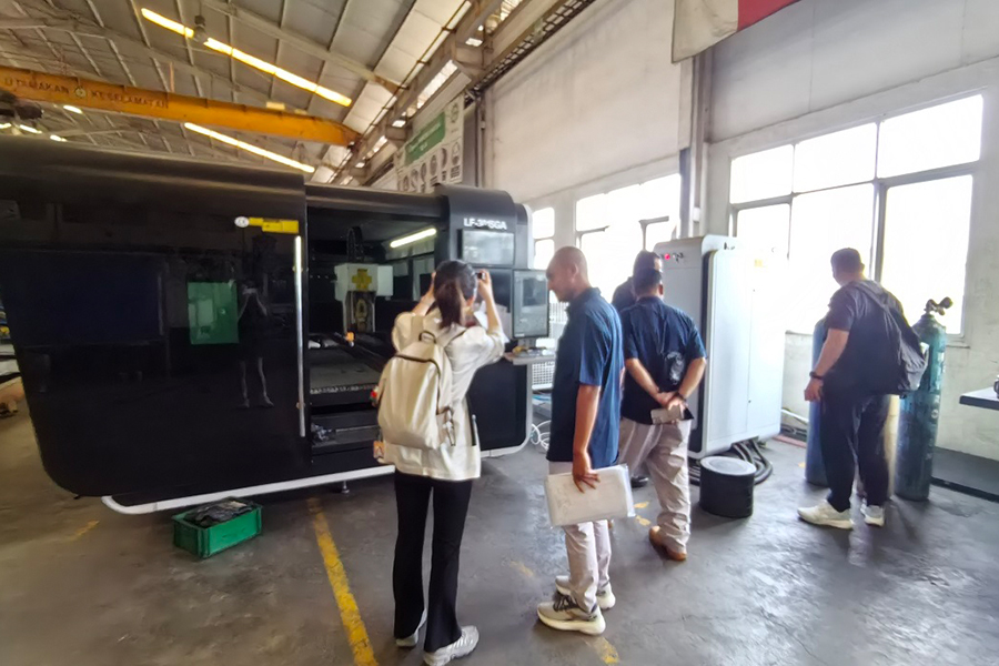 Kundebesøg i Indonesien